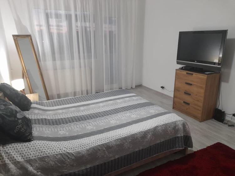 Ferienwohnung New 33 Bacău Exterior foto