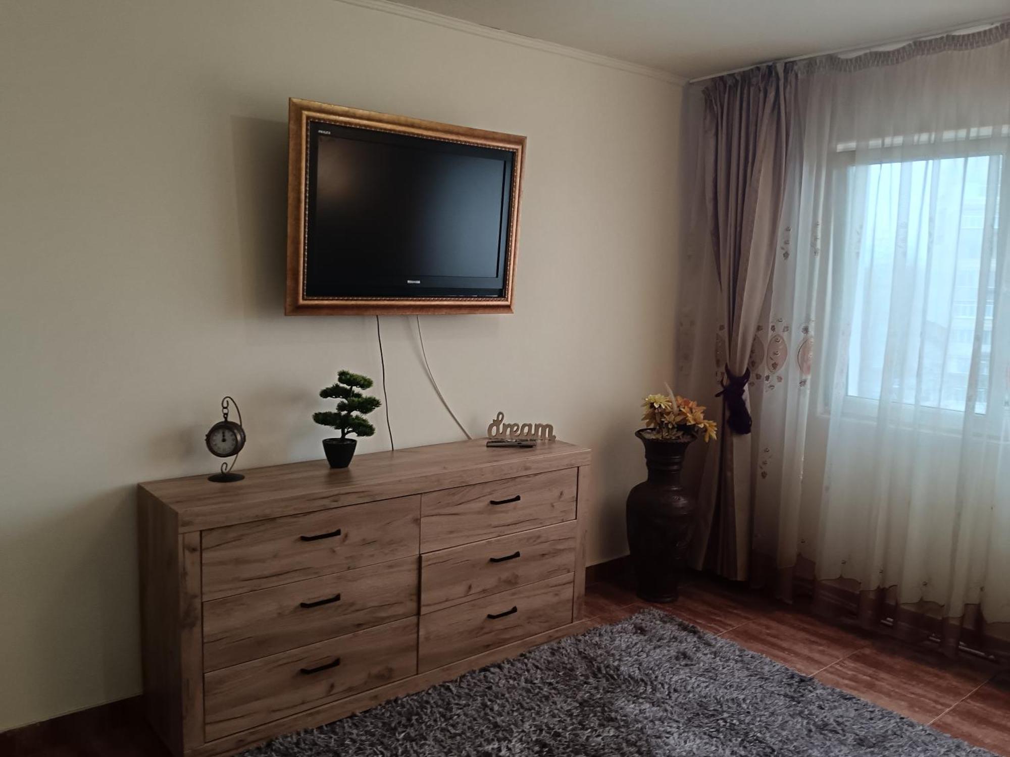 Ferienwohnung New 33 Bacău Exterior foto
